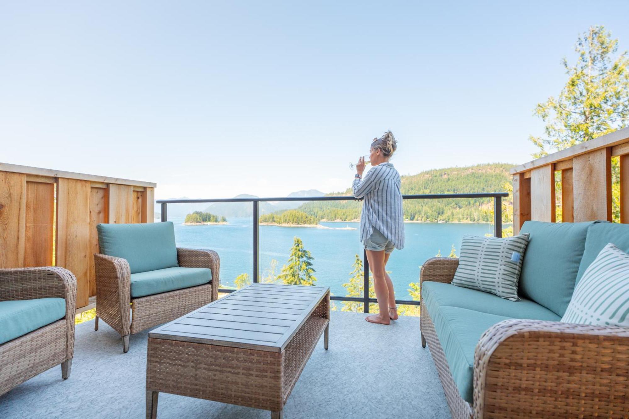 West Coast Wilderness Lodge Egmont ภายนอก รูปภาพ