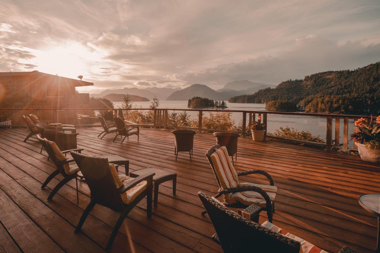 West Coast Wilderness Lodge Egmont ภายนอก รูปภาพ